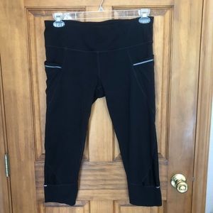 Athleta crop legging with mesh panels